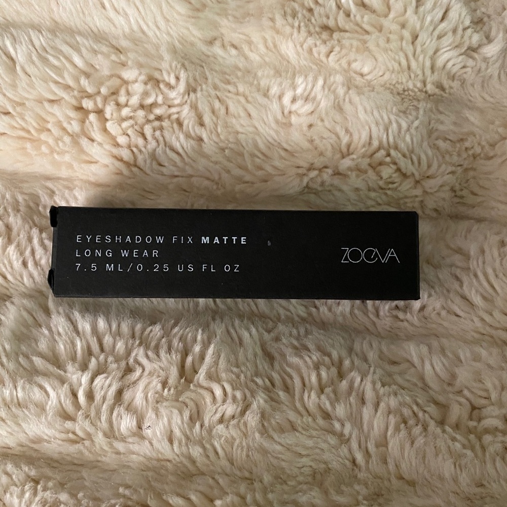2 for $15 or 3 for $20 Zoeva eyeshadow fix - Matte